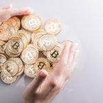 ビットコインで利益がでた場合の税金って？　知っておきたい確定申告の方法