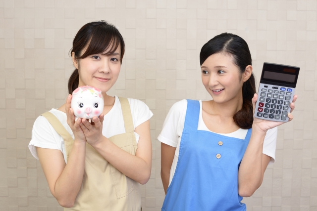 女性2人